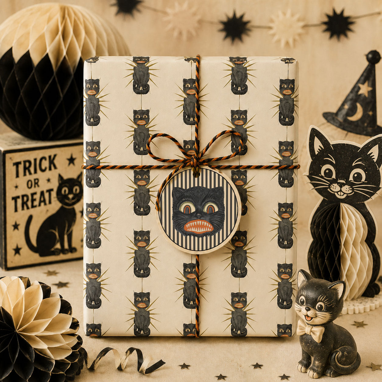 Vintage Black Cat Halloween Wrapping Paper